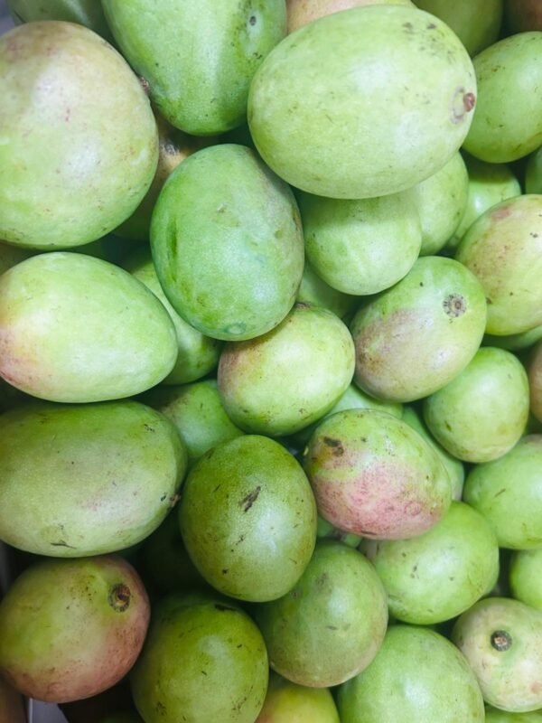Raw Mango 200 gm (±10 grams)
